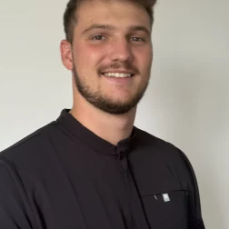 Mattéo Lonjaret ostéopathe à bordeaux 